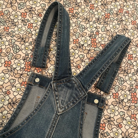 Girls Denim Overall Dress by True Craft-very good condition-Size 6x - Picture 6 of 14